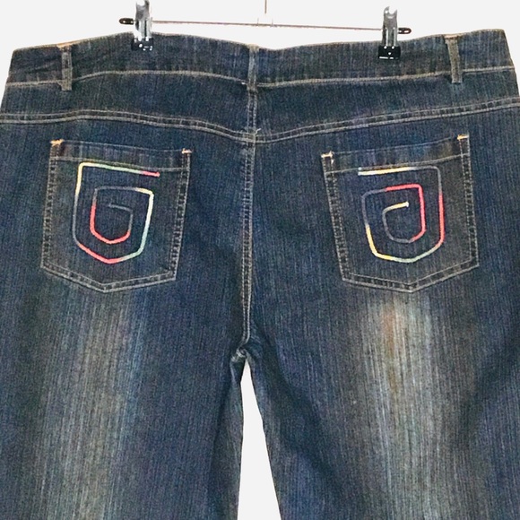 Style Women Multicolor Embellished Flare Leg Jeans - Picture 2 of 8